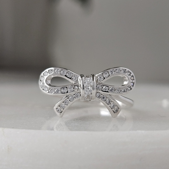 Bow Ribbon Ring, 925 Sterling Silver Charmed Aroma Bow Collection - Picture 5 of 6